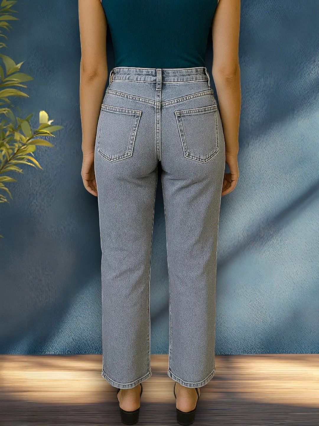 Kotty Women Regular Fit High-Rise Light Fade Stretchable Jeans