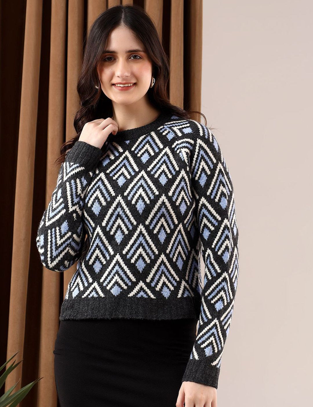 Kotty Women Printed Crop Pullover
