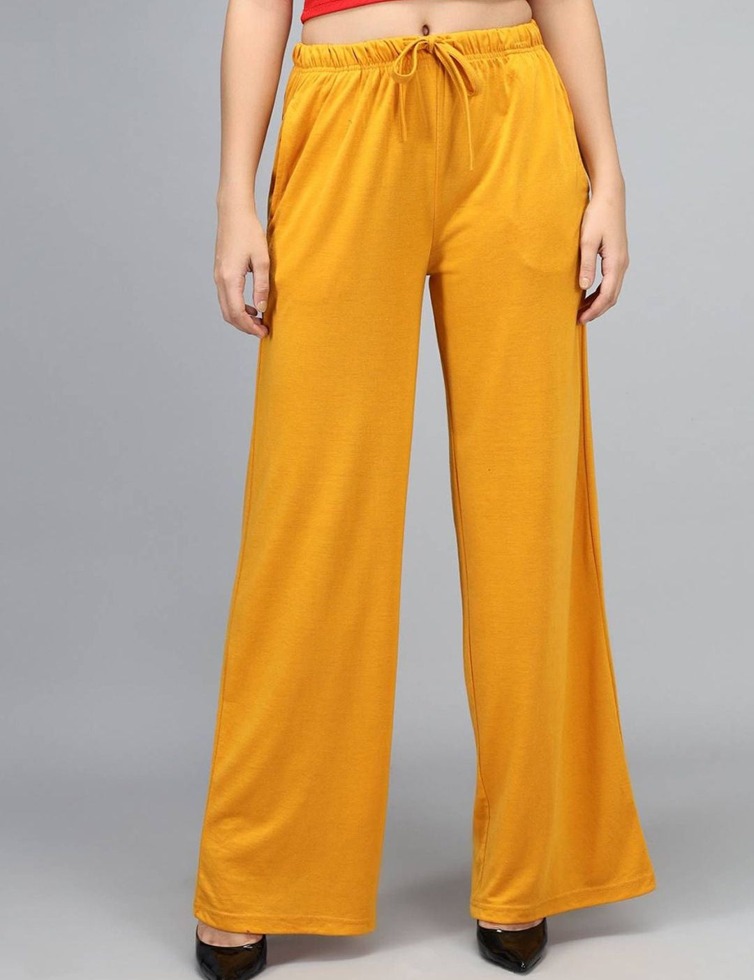 Kotty Women Relaxed High-Rise Trousers
