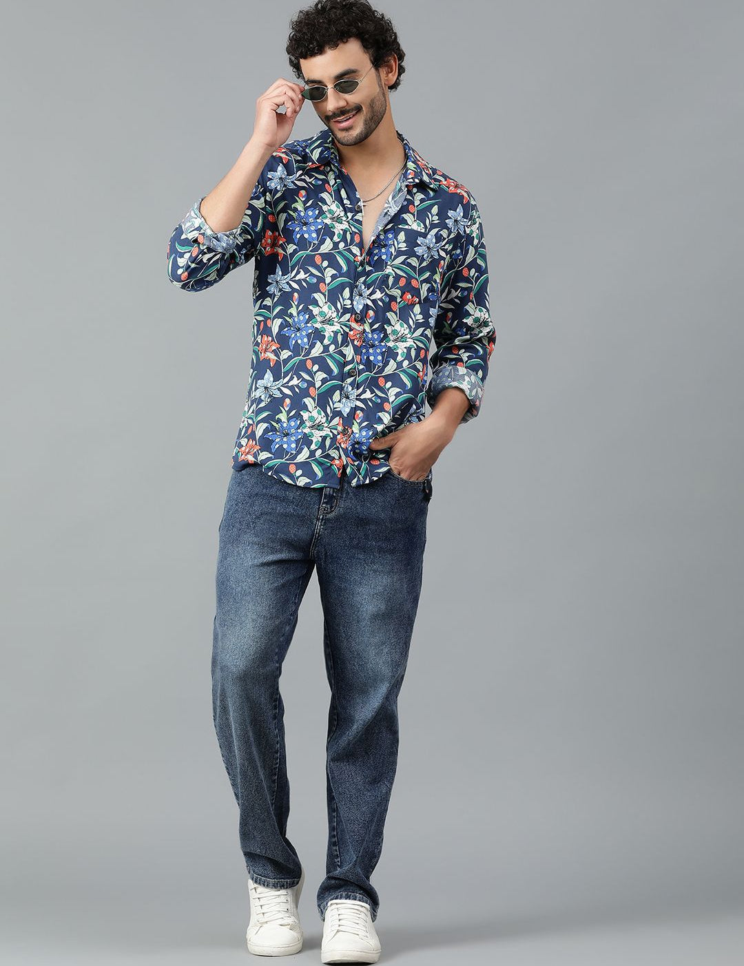 Kotty Men Spread Collar Floral Printed Casual Shirt