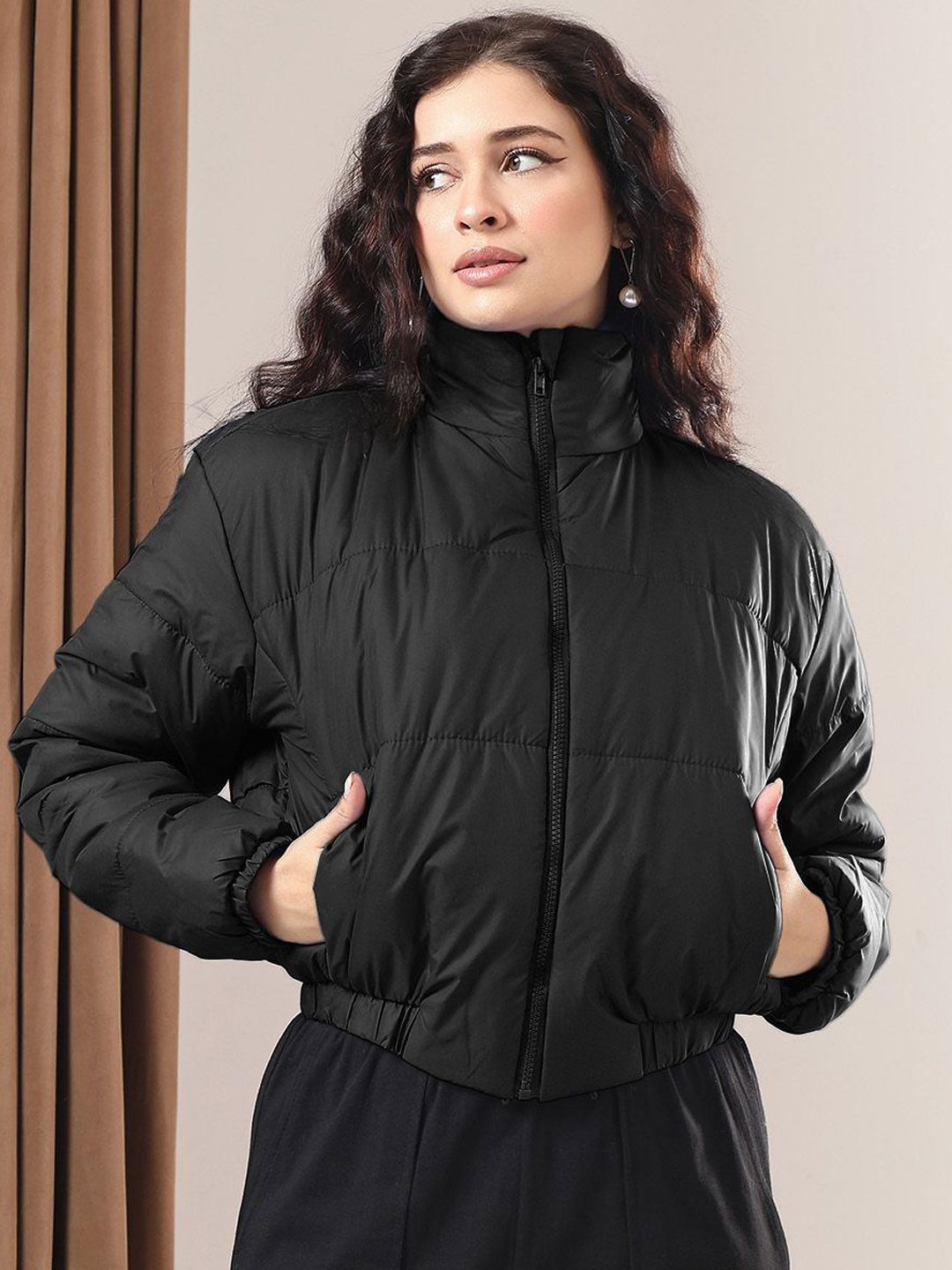 Kotty Women Mock Collar Solid Casual Insulator Padded Jacket