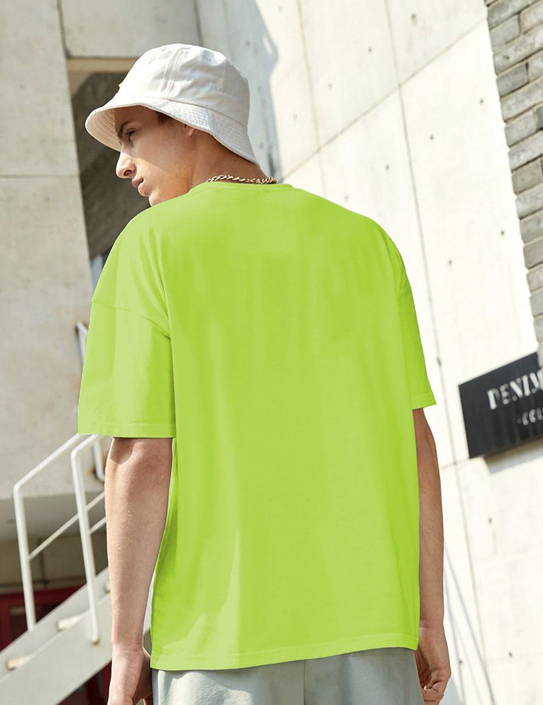 Kotty Green Drop-Shoulder Sleeves Oversized Cotton Casual T-Shirt
