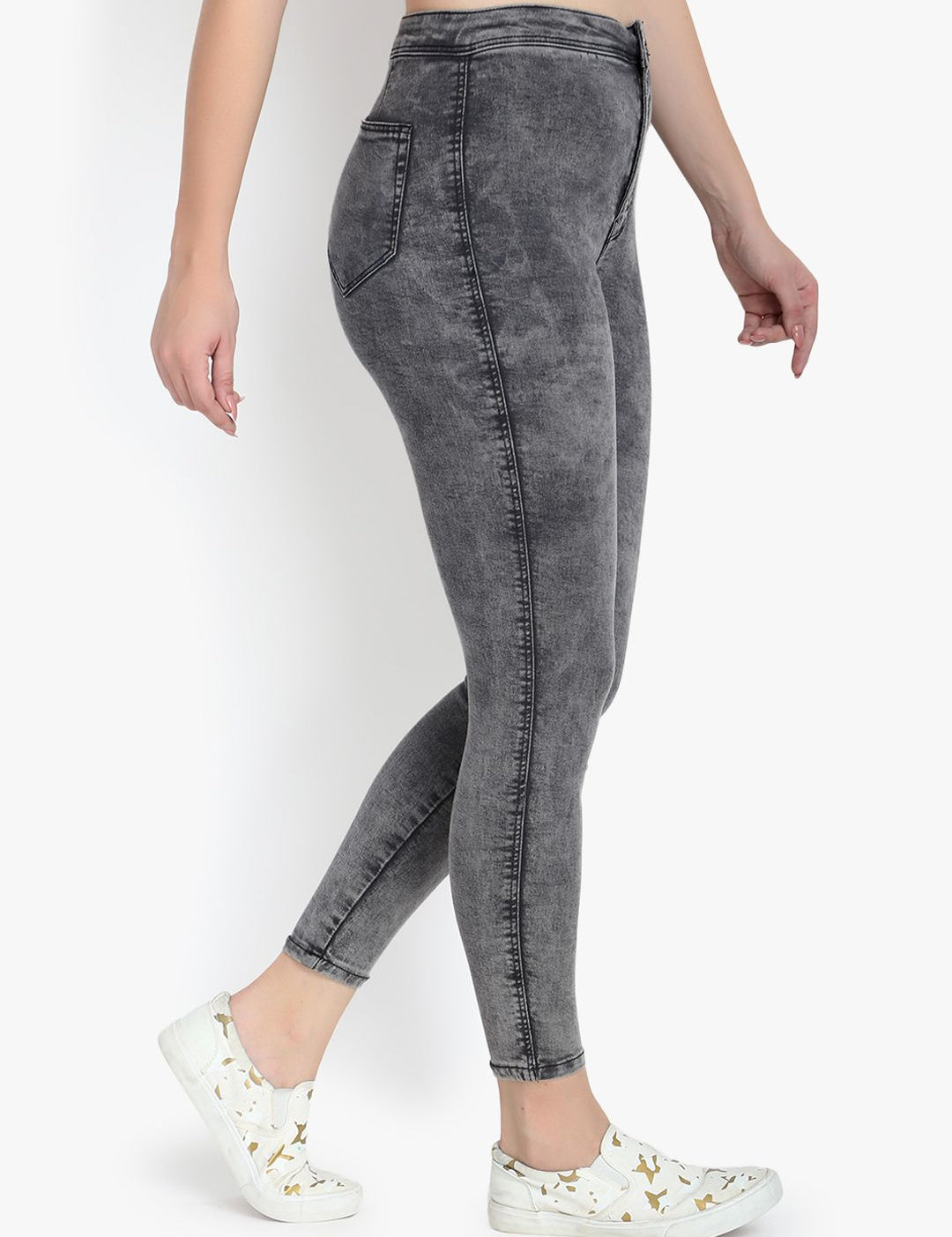 Kotty Women Charcoal Grey Skinny Fit High-Rise Clean Look Stretchable Cropped Jeans