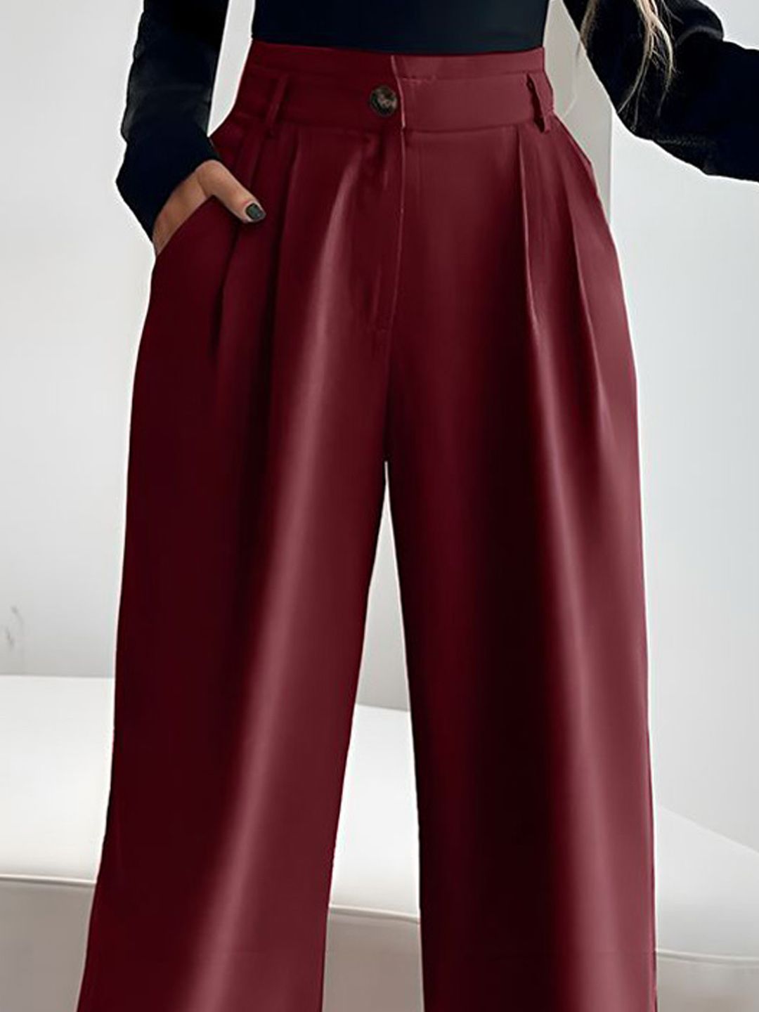 Kotty Women Relaxed Straight Fit High-Rise Easy Wash Pleated Parallel Trousers