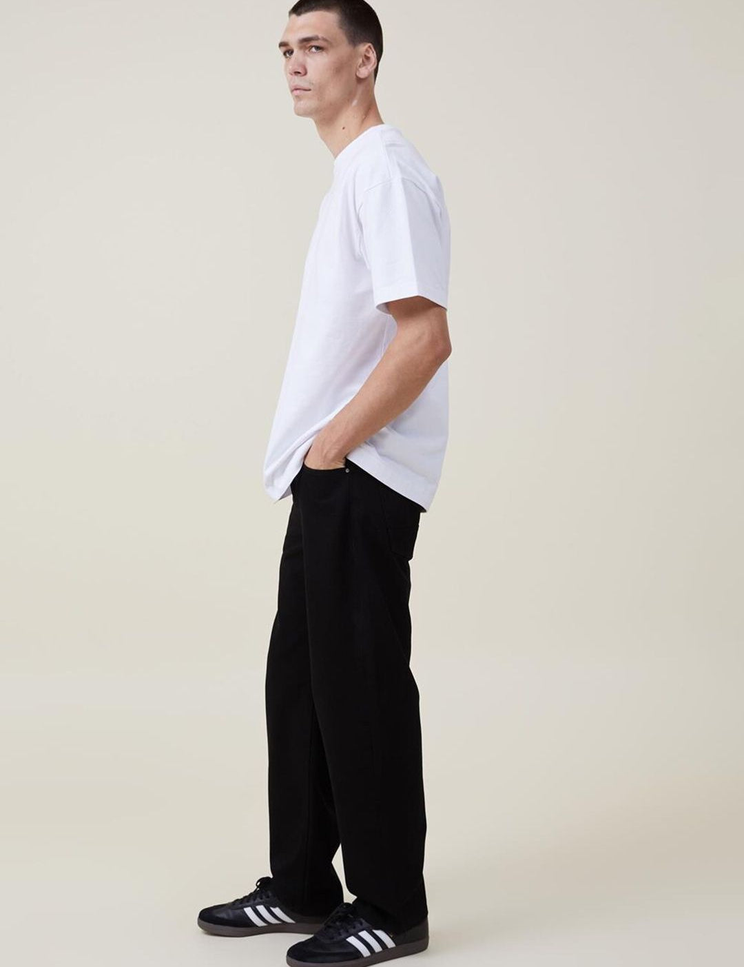 Kotty Men Jean Regular Fit Low-Rise Clean Look Stretchable Cotton Jeans