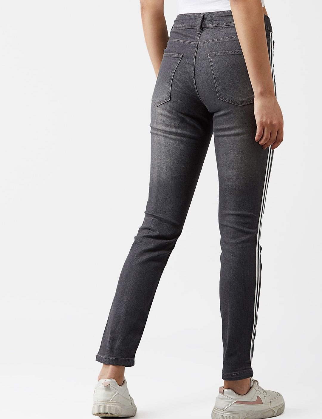 Kotty Women Grey Skinny Fit High-Rise Clean Look Stretchable Jeans