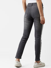 Kotty Women Grey Skinny Fit High-Rise Clean Look Stretchable Jeans