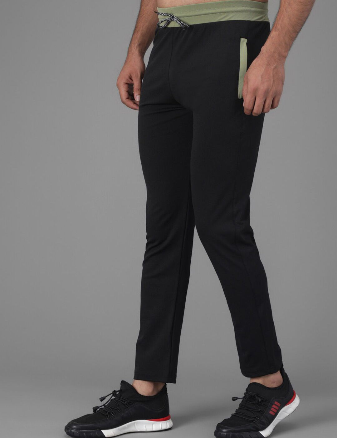 Kotty Men Black Solid Straight-Fit Track Pants