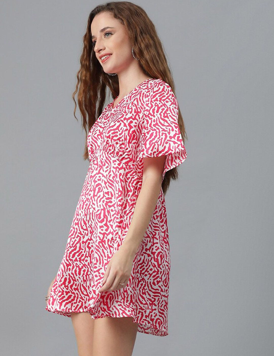 Kotty Red & White Abstract Print Flared Sleeve A-Line Mini Dress