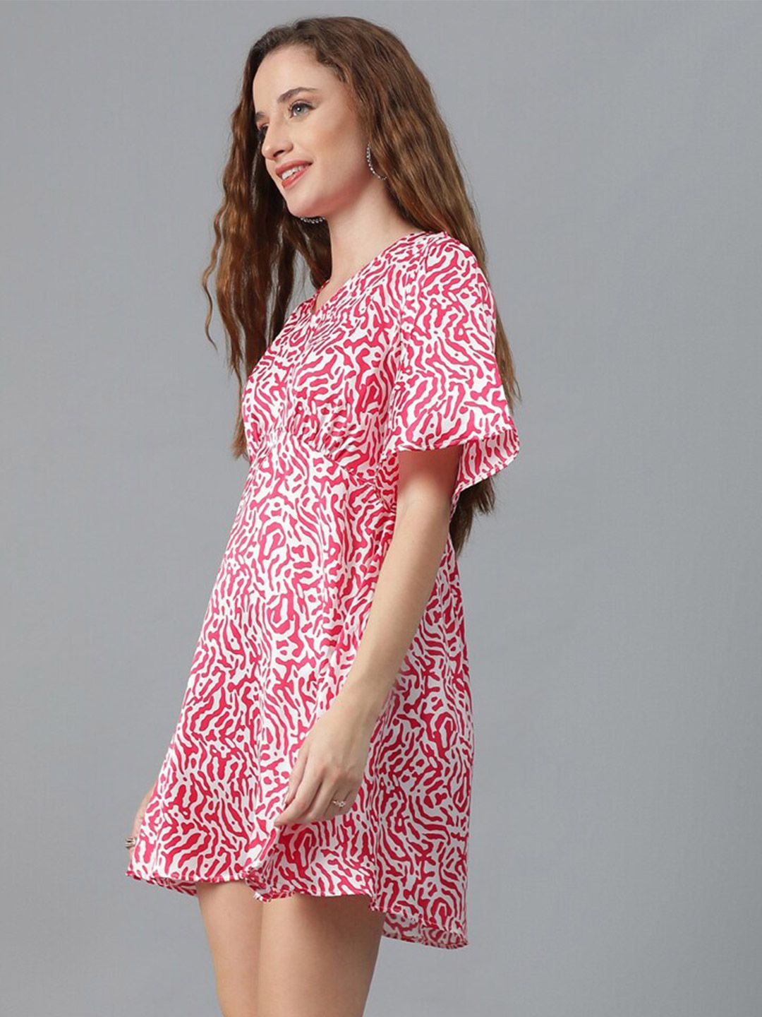 Kotty Red & White Abstract Print Flared Sleeve A-Line Mini Dress