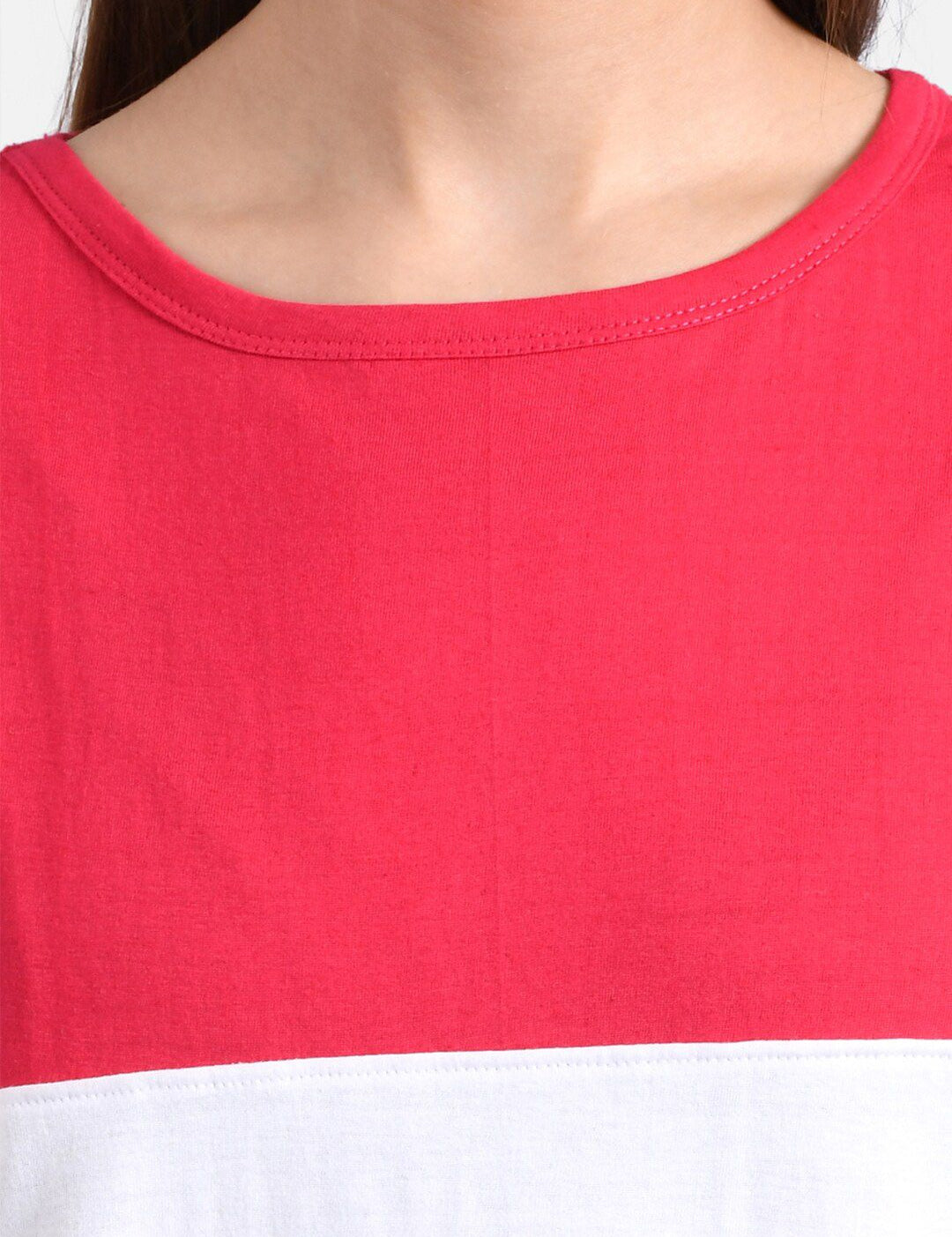 Kotty Women Peach-Coloured & White Colourblocked Round Neck T-shirt