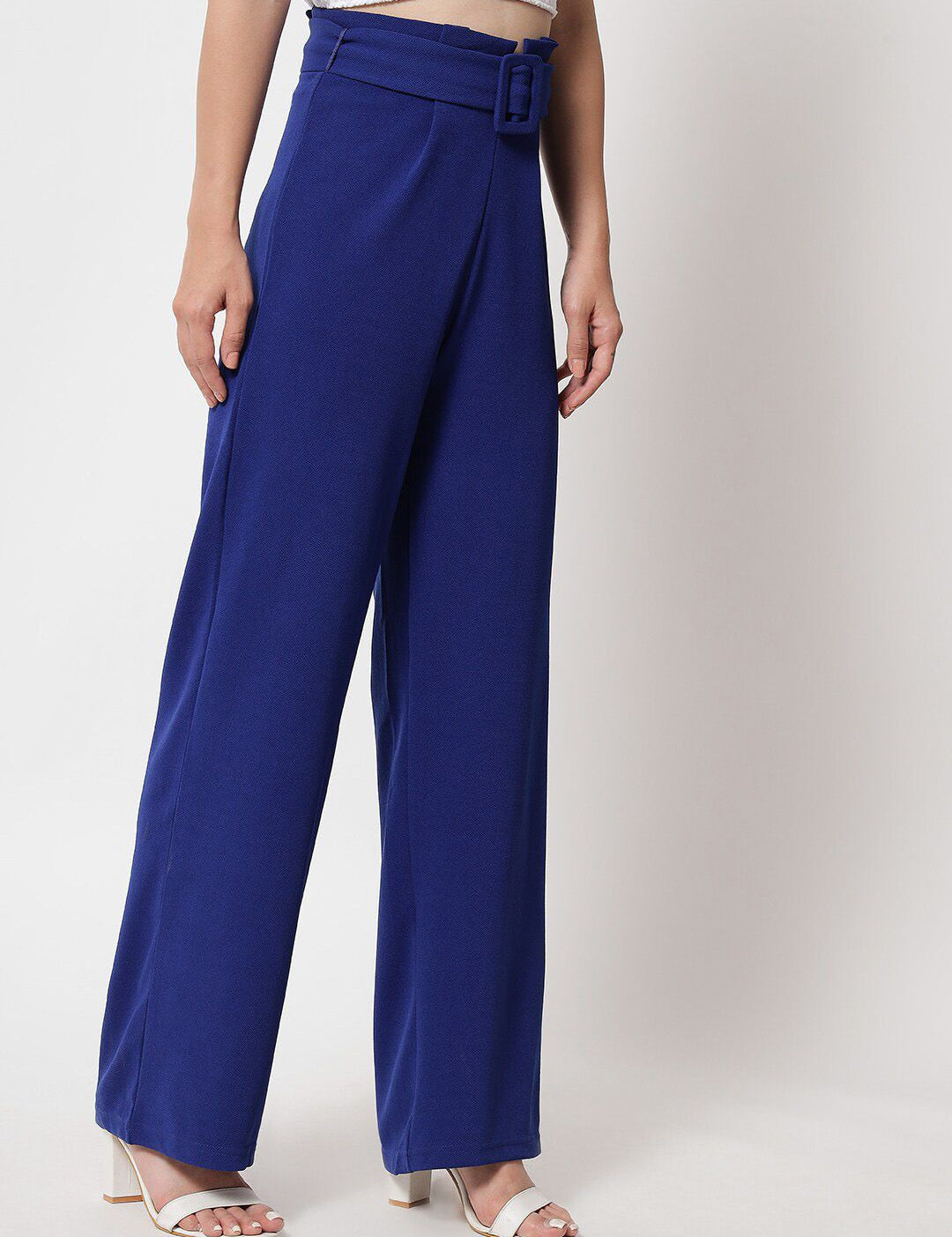 KOTTY BIZwear Women Blue Relaxed Straight Fit High-Rise Easy Wash Pleated Trousers