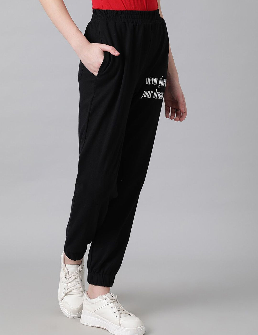 Kotty Women Typography Printed Joggers