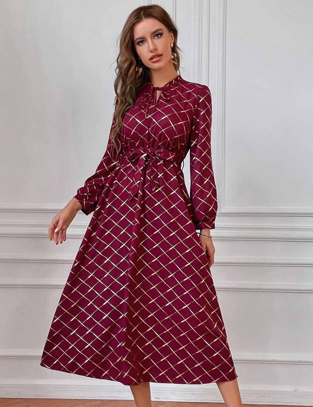Kotty Maroon Checked Printed Tie-Up Neck Puff Sleeves Fit & Flare Midi Dress