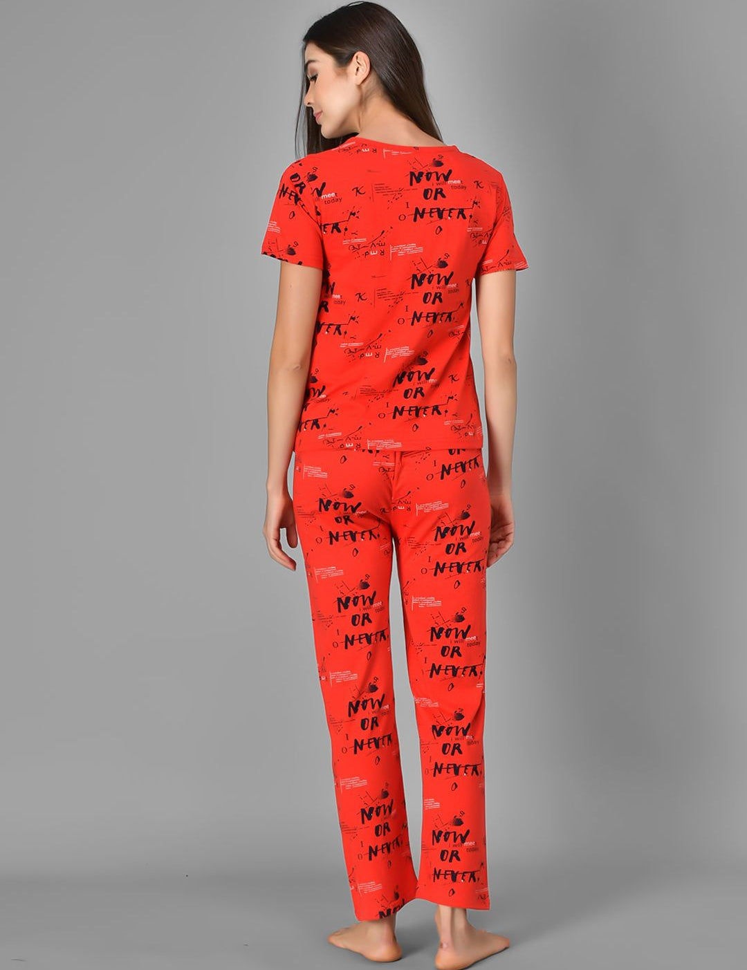 Kotty Women Red & Black Printed Night Suit