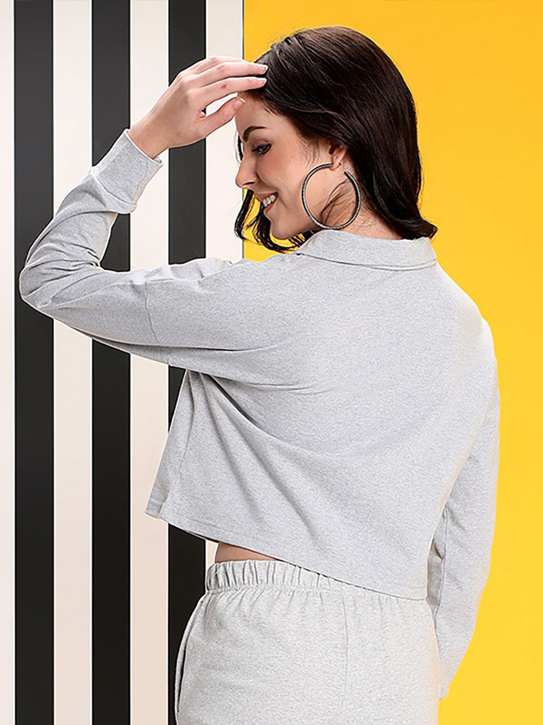 Kotty Women Mock Collar Sweatshirt