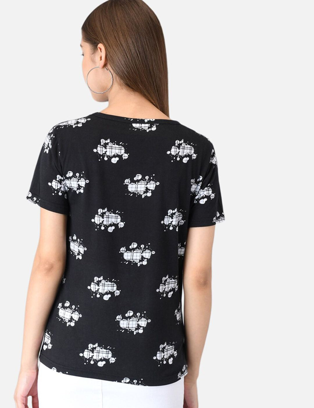 Kotty Women Black Printed Round Neck T-shirt