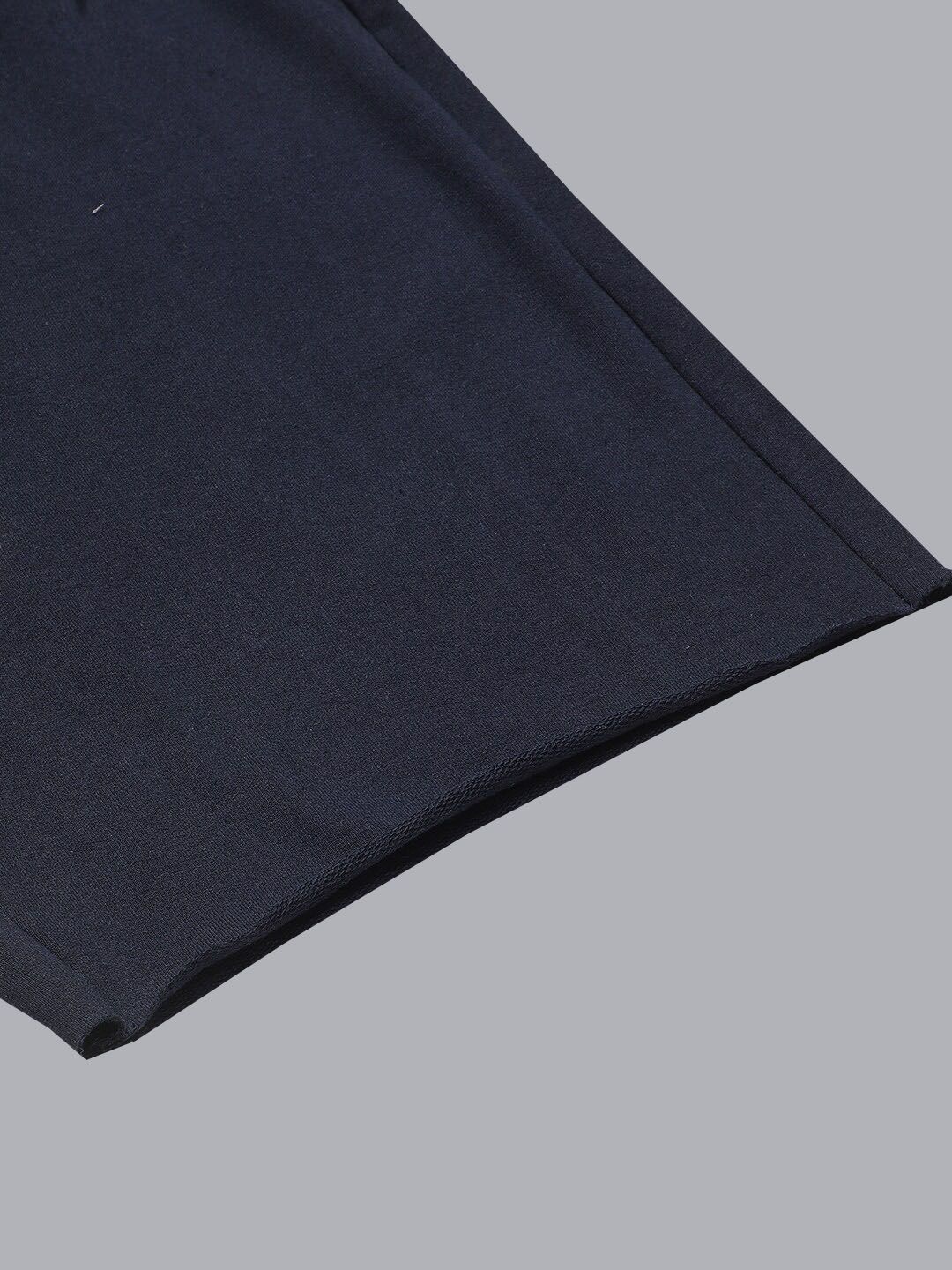 Kotty Men Blend Navy Mid-Rise Regular Shorts