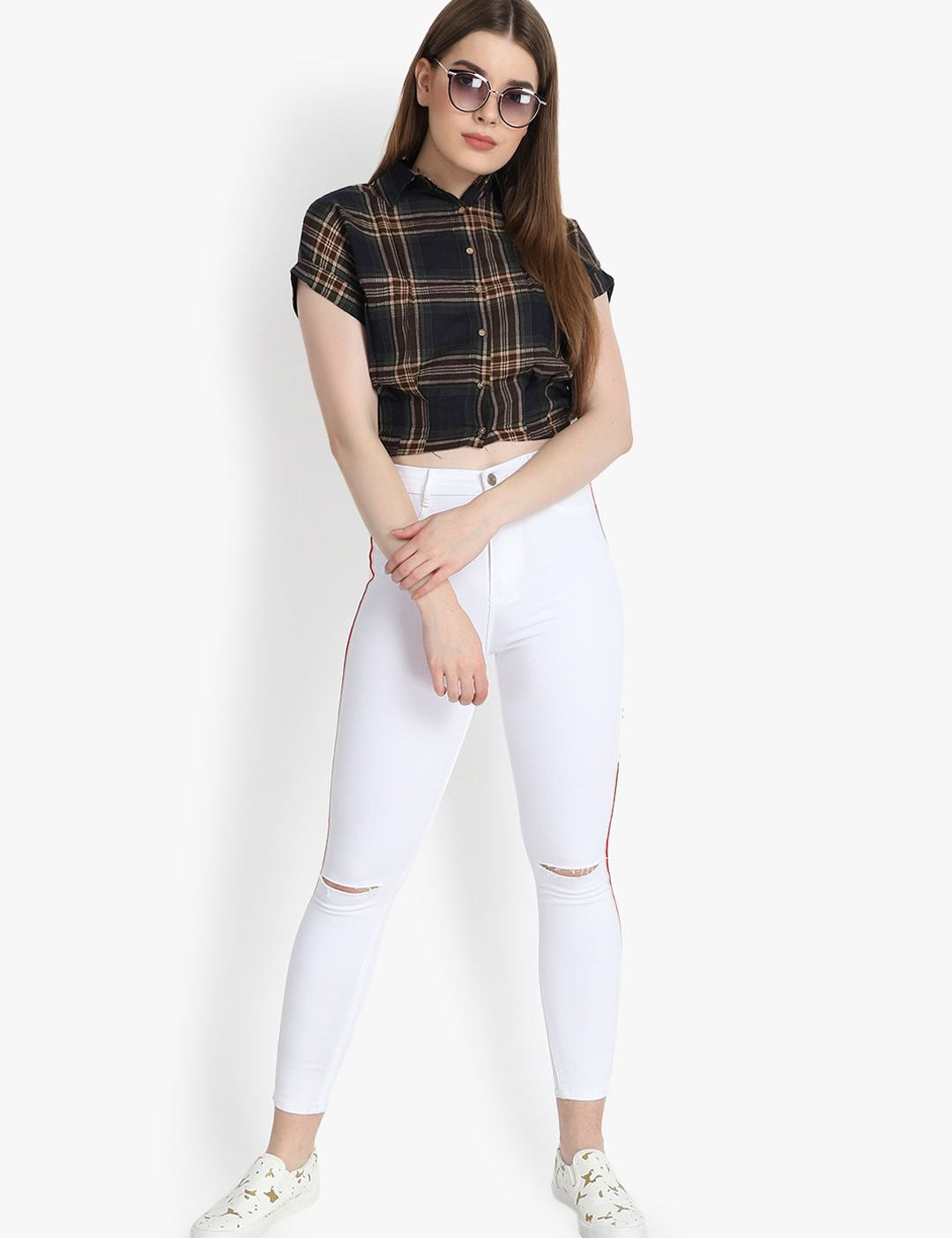 Kotty Women White Skinny Fit High-Rise Slash Knee Stretchable Jeans