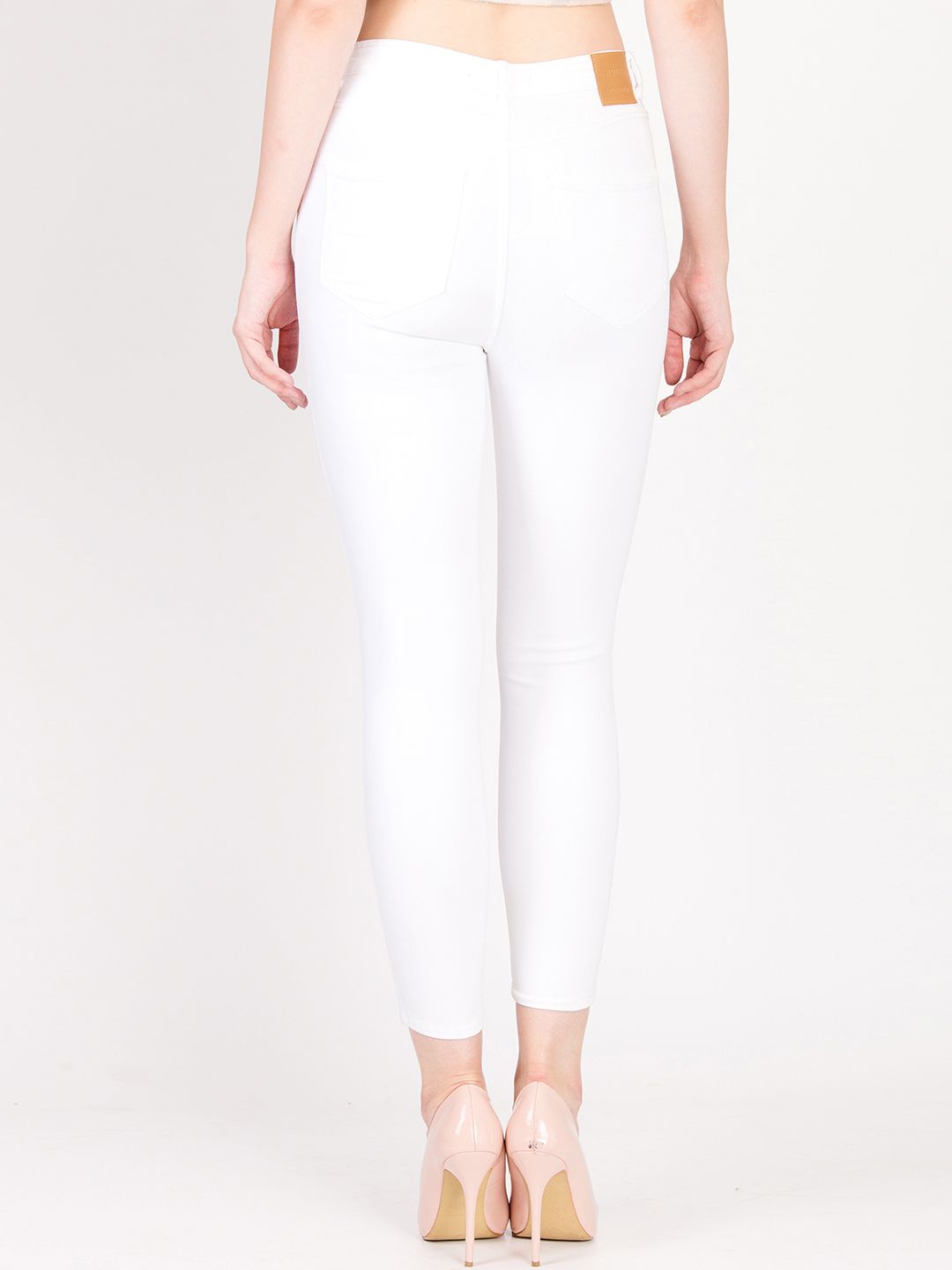 Kotty Women White Skinny Fit High-Rise Clean Look Stretchable Jeans