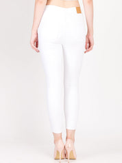 Kotty Women White Skinny Fit High-Rise Clean Look Stretchable Jeans