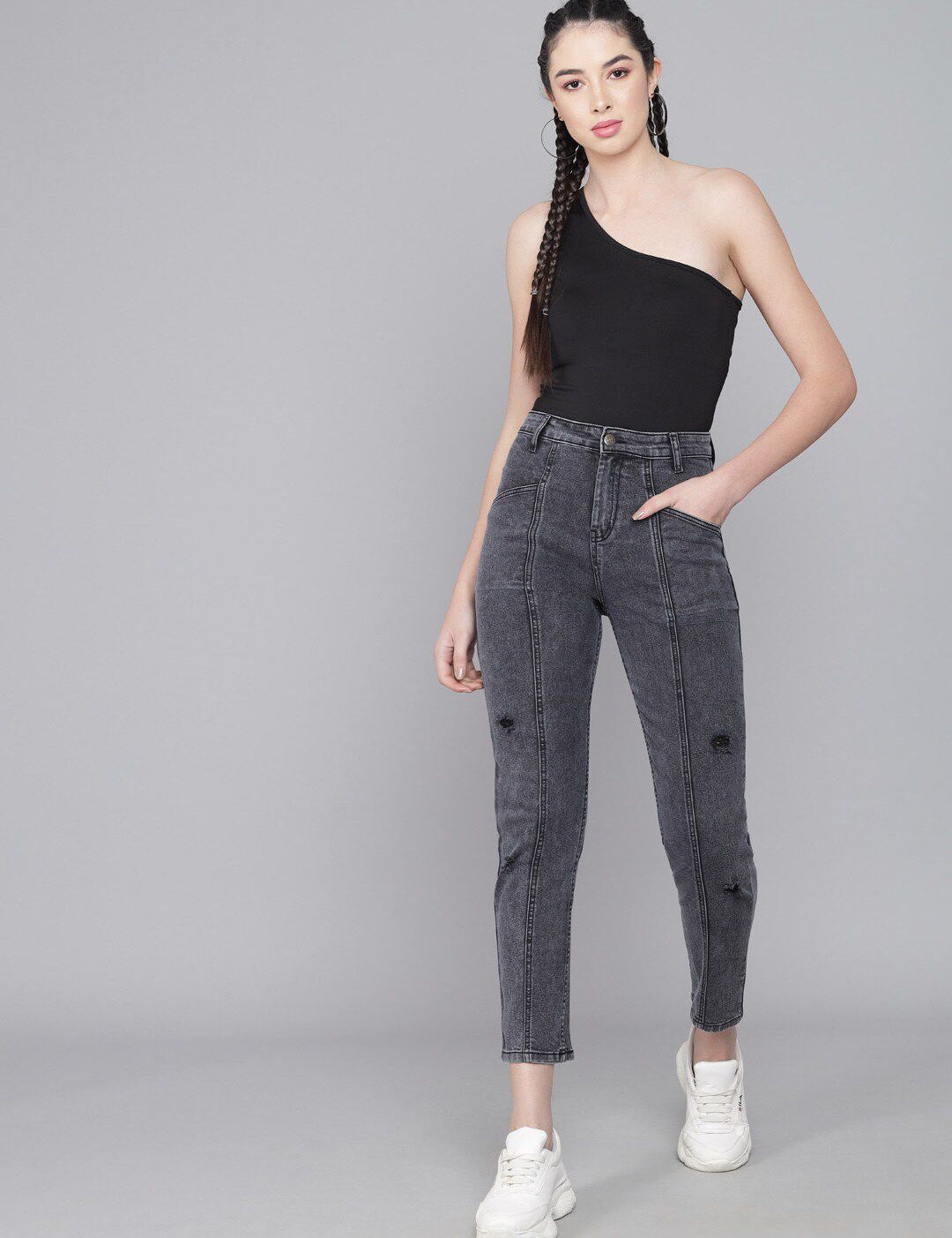 Kotty Women Black Skinny Fit High-Rise Mildly Distressed Stretchable Jeans