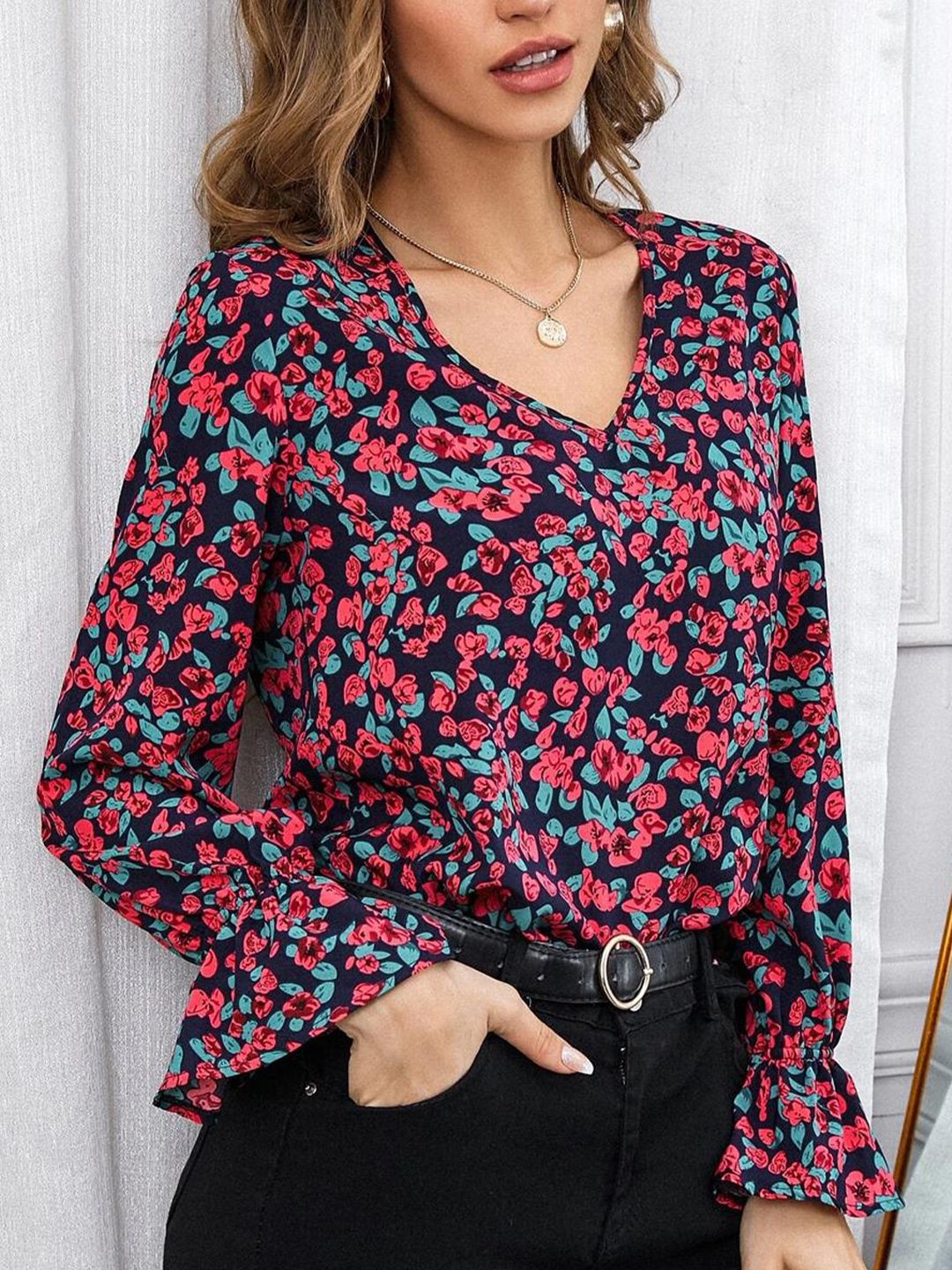 Kotty Floral Print Bell Sleeve Top