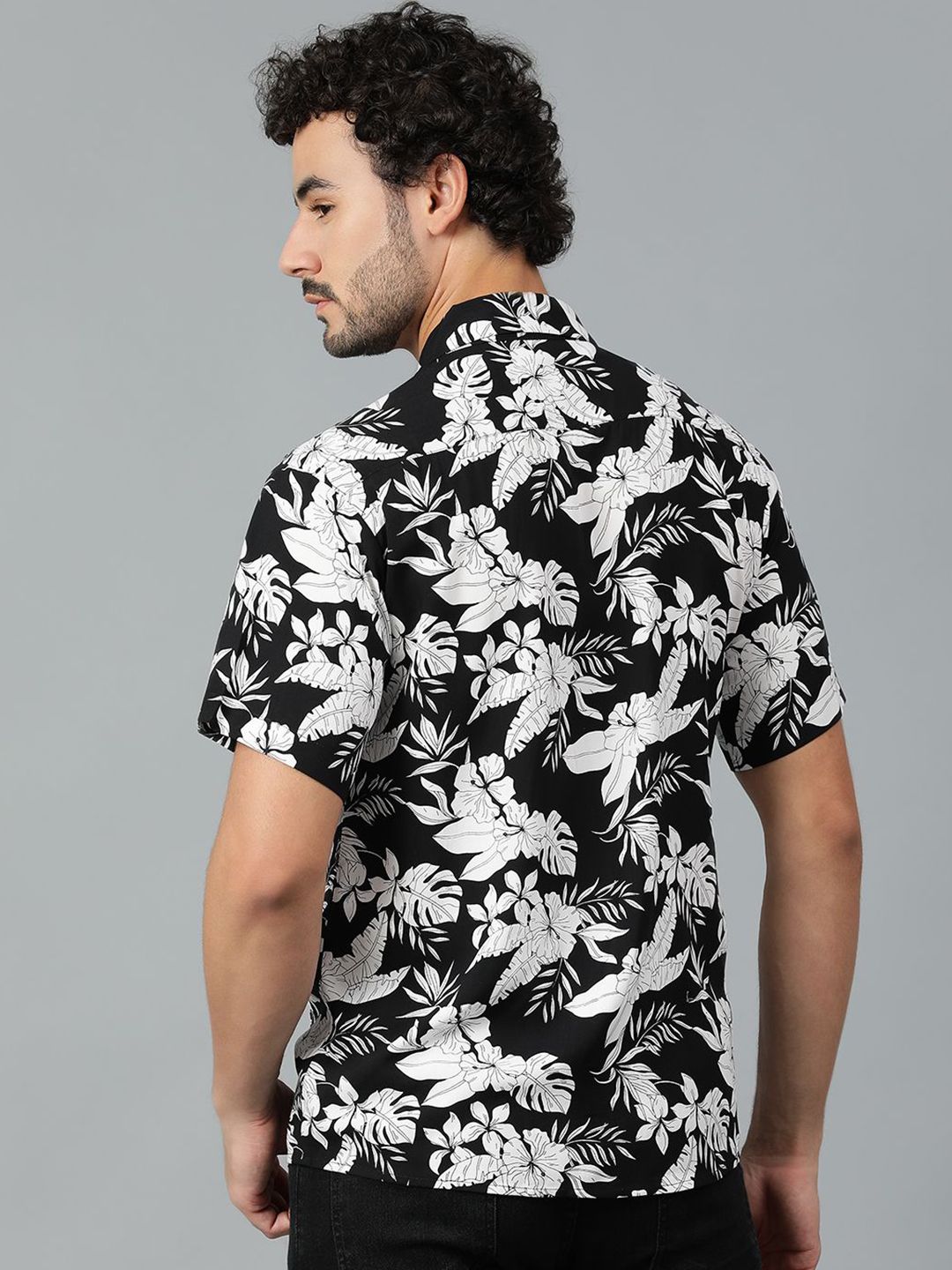 Kotty Men Floral Printed Casual Shirt