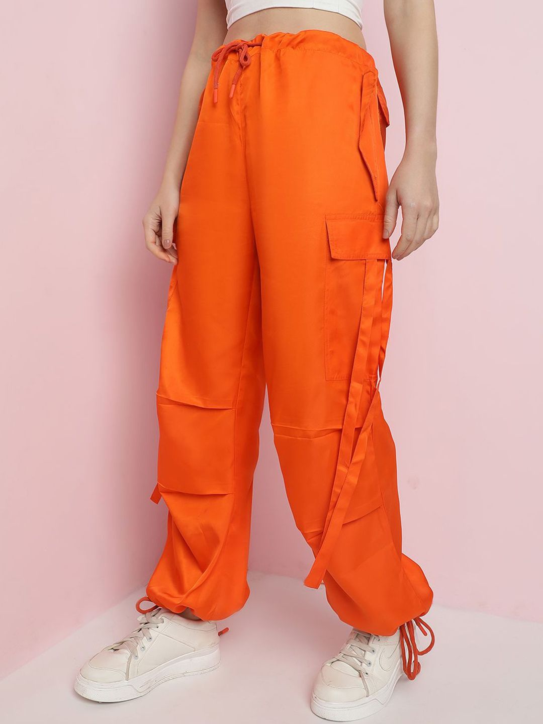 Kotty Women Relaxed Loose Fit High-Rise Easy Wash Parallel Trousers