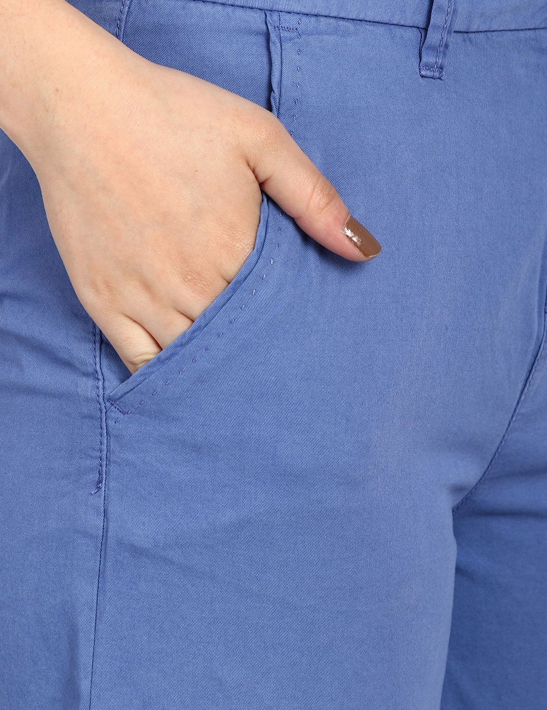 Kotty Women Blue Solid Regular Fit Regular Shorts