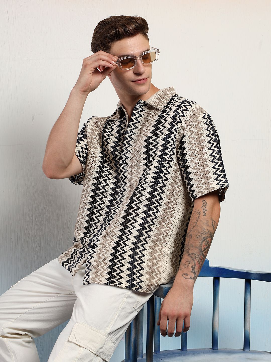 Kotty Men Sheer Striped Casual Shirt