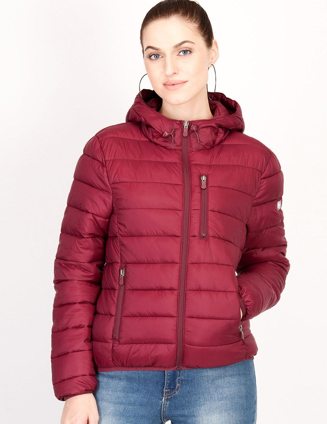 Kotty Women Maroon Solid Insulator Hooded Puffer Jacket
