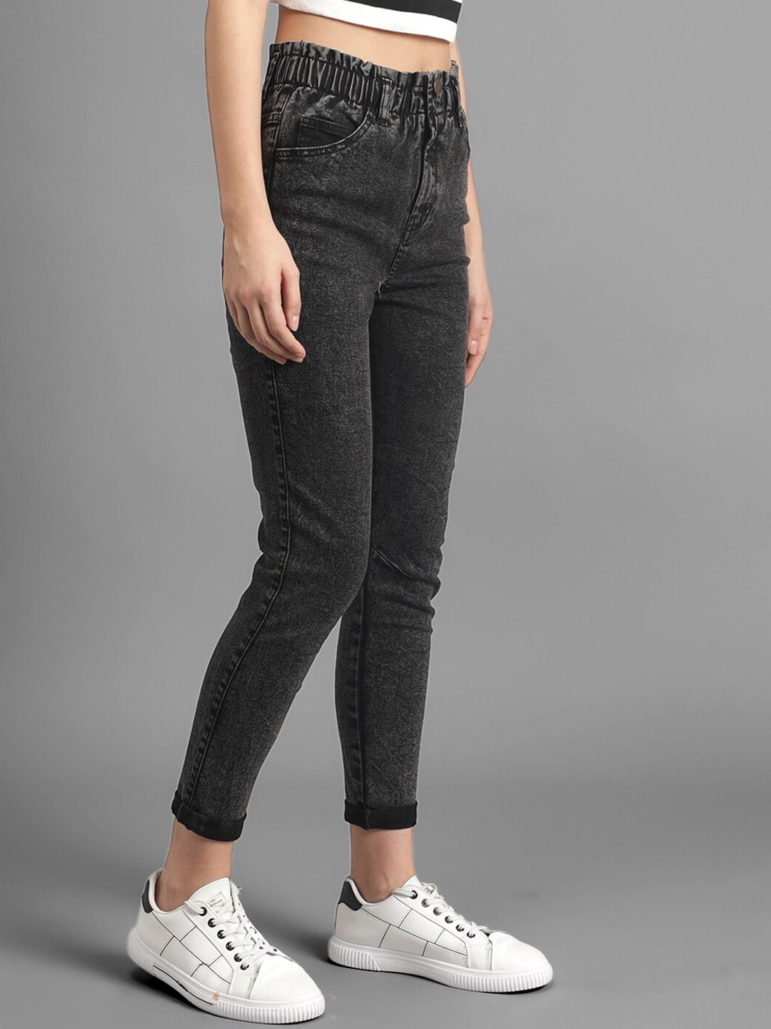 Kotty Women Grey Slim Fit High-Rise Clean Look Jeans