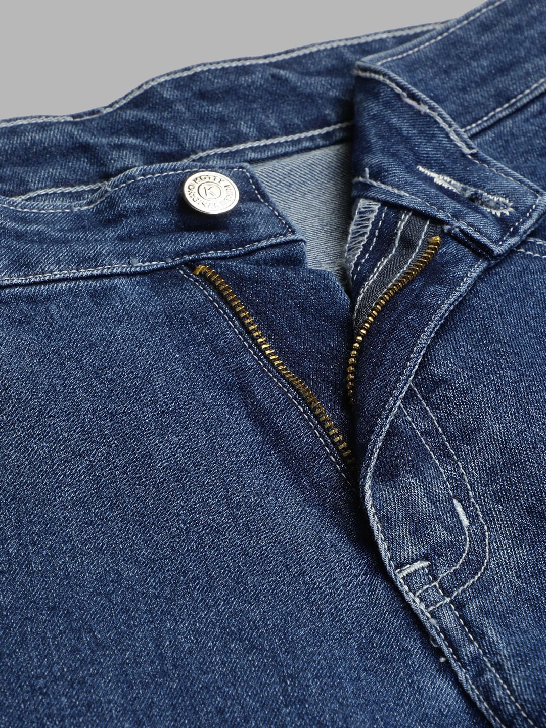 Kotty Women Jean Straight Fit High-Rise Light Fade Stretchable Jeans