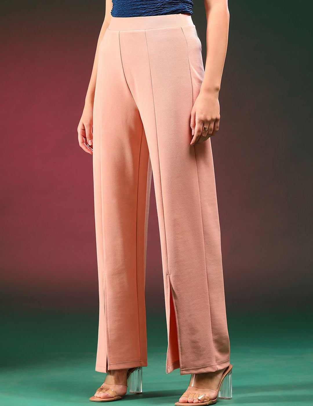 Kotty Women Relaxed Straight Fit High-Rise Easy Wash Regular Trousers