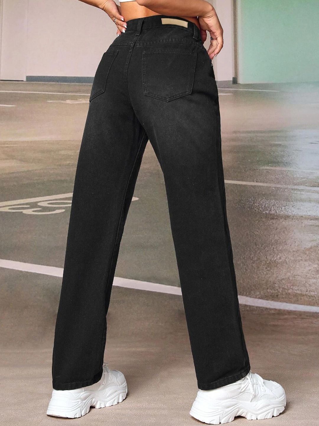 Kotty Women High-Rise Clean Look Light Fade Stretchable Jeans