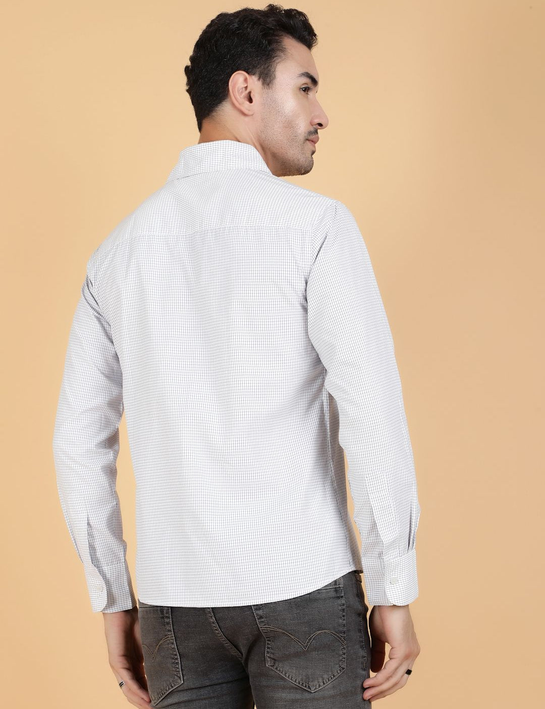 Kotty Men Relaxed Spread Collar Graphic Printed Casual Shirt