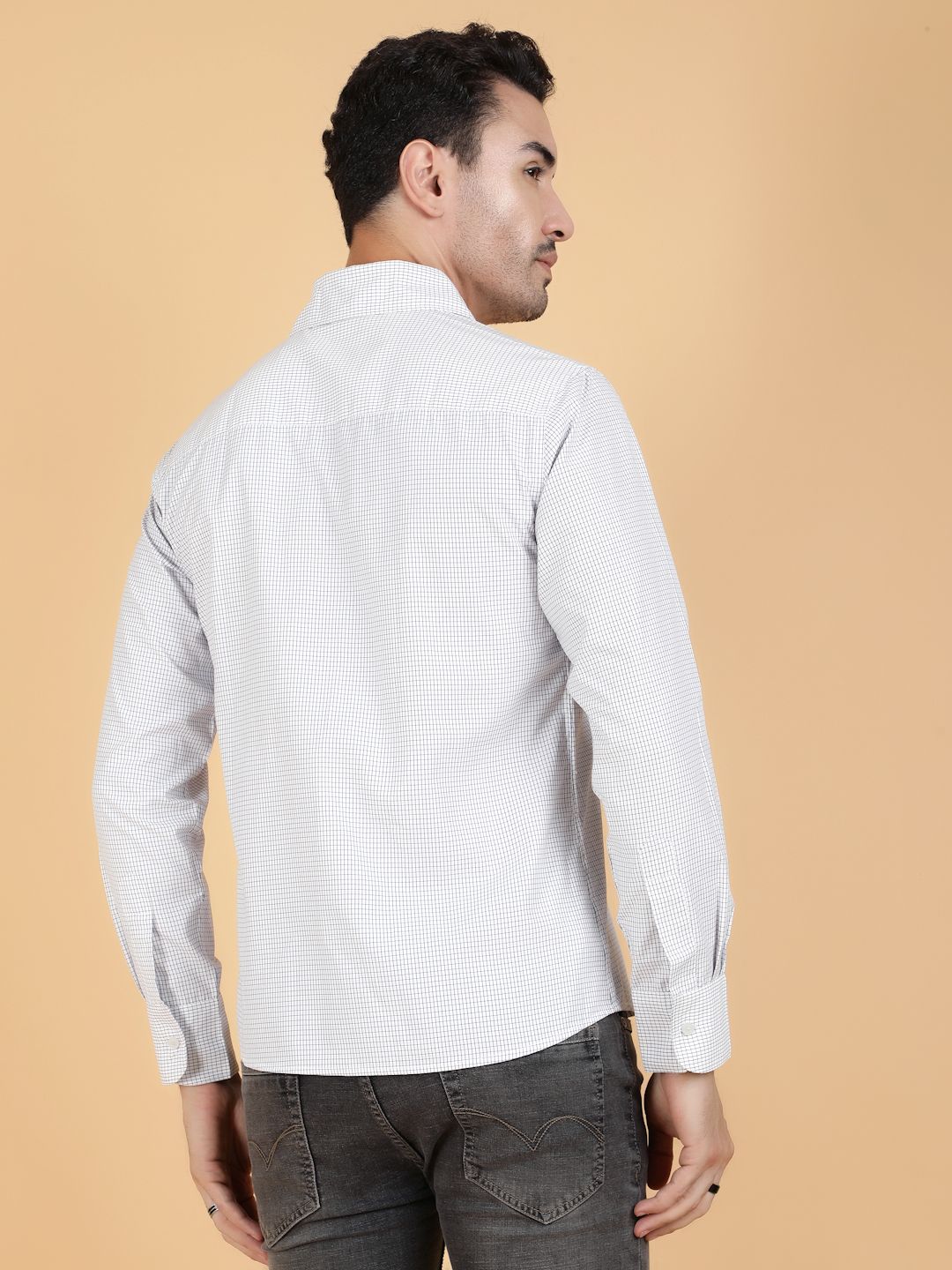 Kotty Men Relaxed Spread Collar Graphic Printed Casual Shirt