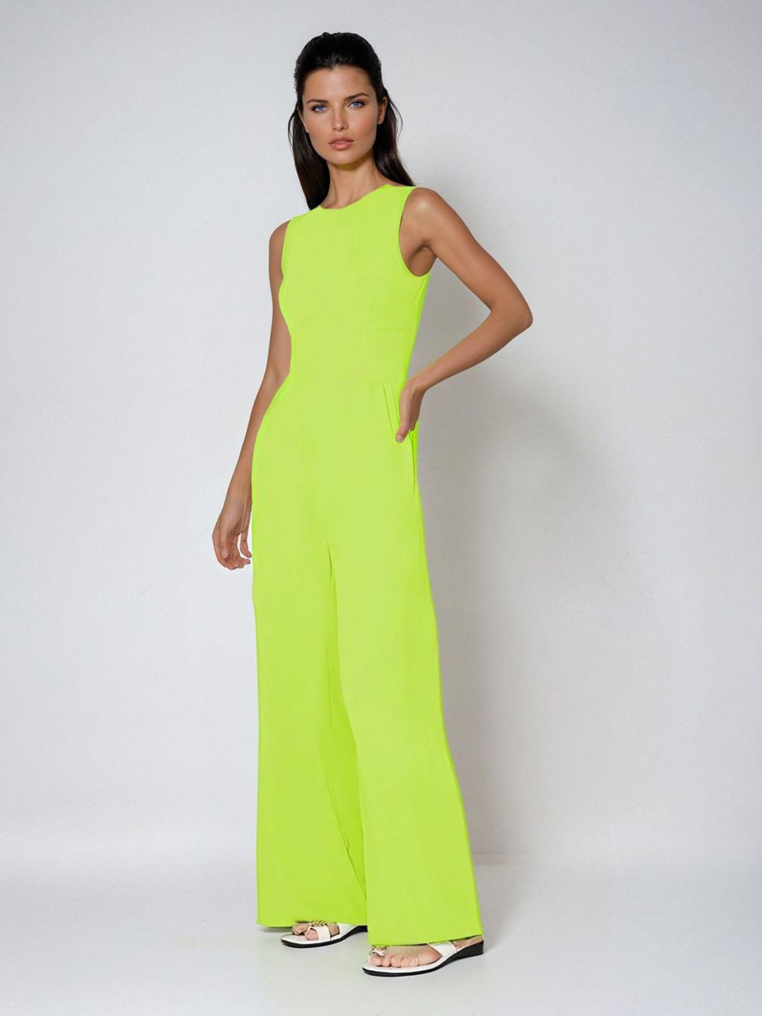 Kotty Women Sleeveless Basic Jumpsuit