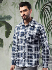 Kotty Men Spread Collar Checked Casual Shirt