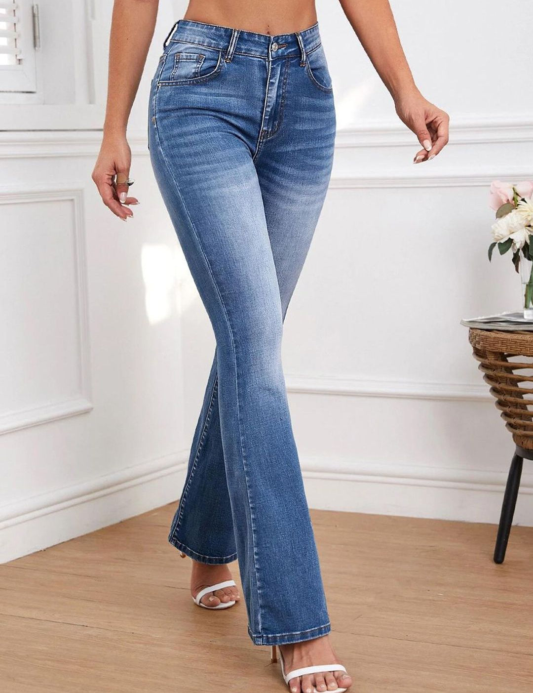 Kotty Women Bootcut High-Rise Cotton Stretchable Jeans