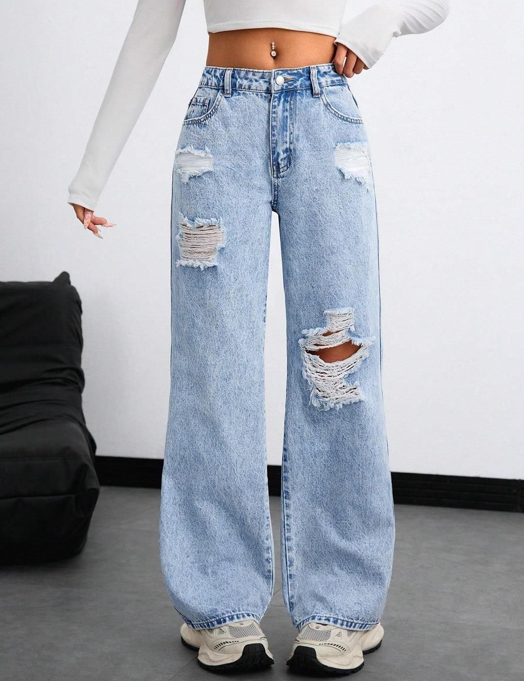 Kotty Women Straight Fit High-Rise Highly Distressed Stretchable Jeans
