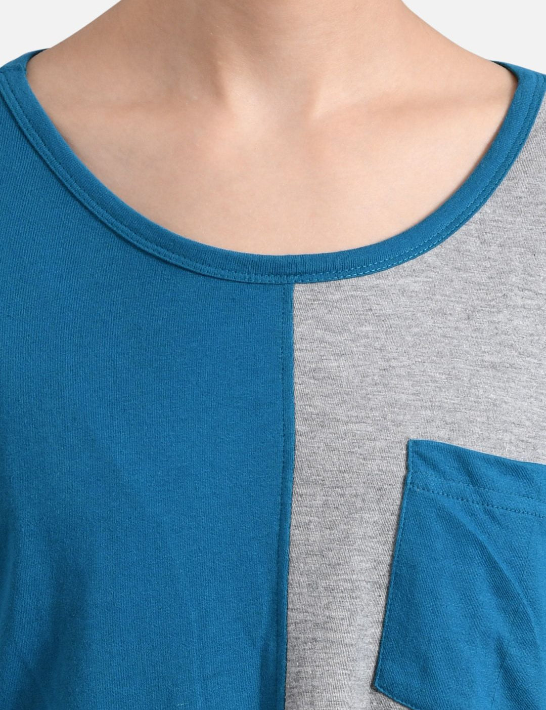 Kotty Women Blue Colourblocked Round Neck T-shirt