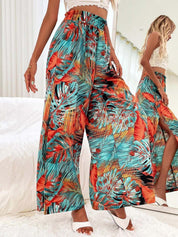 Kotty Women Teal Floral Printed Relaxed Flared High-Rise Easy Wash Pleated Trousers