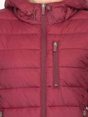 Kotty Women Maroon Solid Insulator Hooded Puffer Jacket