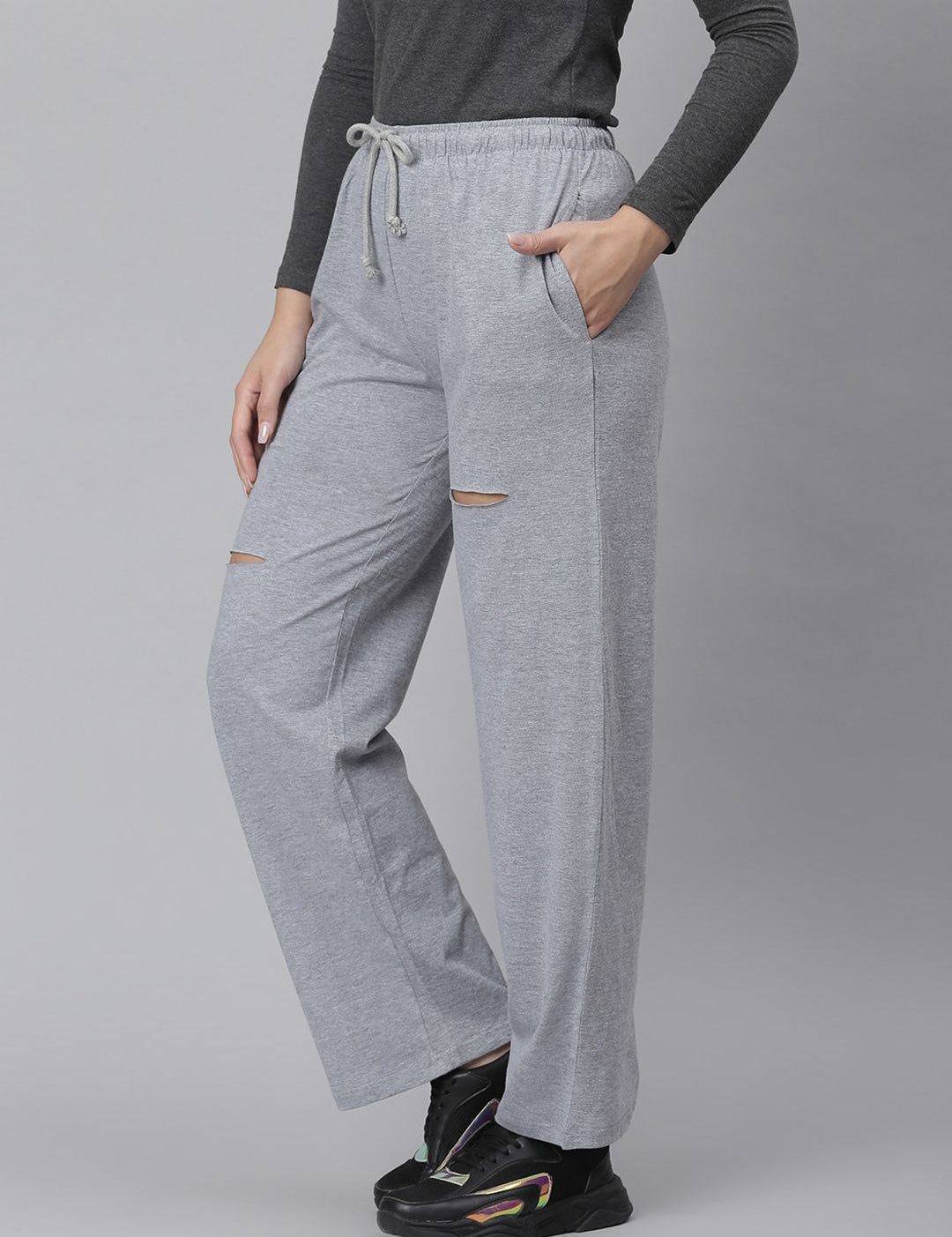Kotty Women Grey Solid Straight-Fit Track Pants