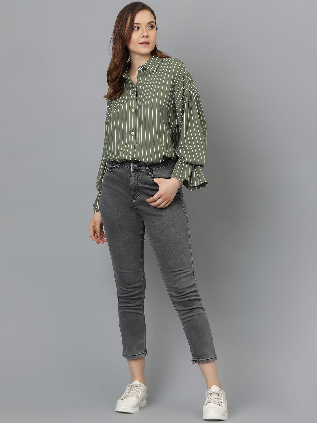 Kotty Women Spread Collar Vertical Striped Cotton Oversized Casual Shirt