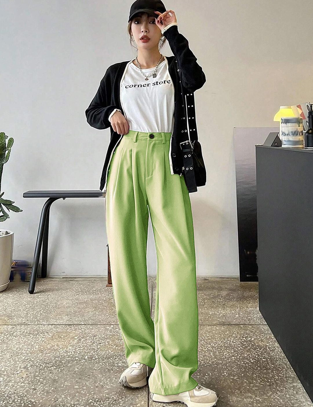 Kotty Women Easy Wash Pleated Mid-Rise Parallel Trousers