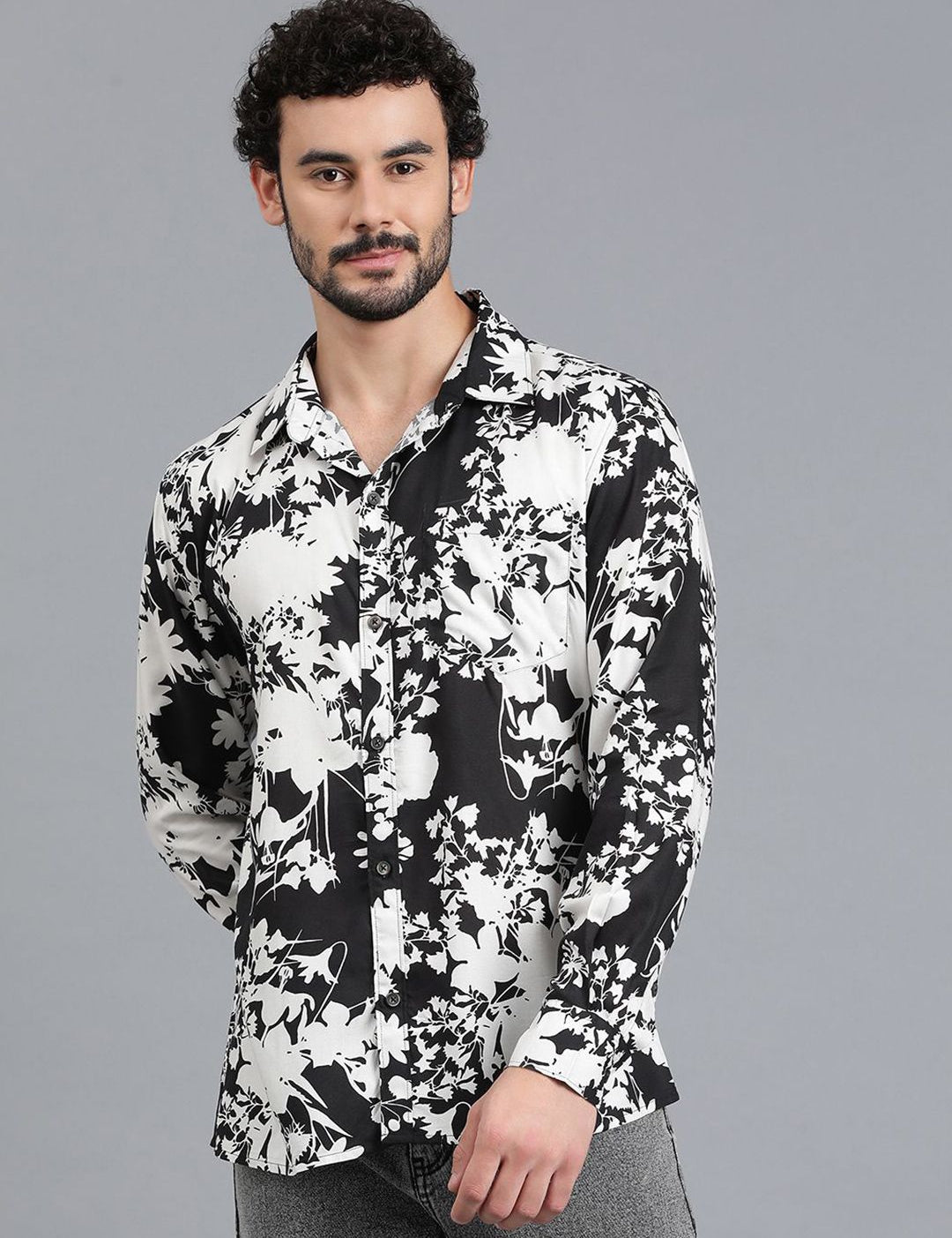 Kotty New Relaxed Fit Floral Printed Casual Shirt