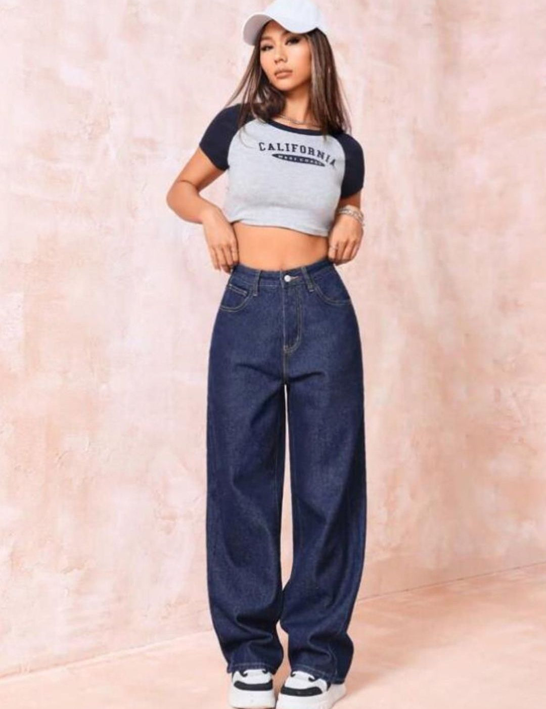 Kotty Women Wide Leg High-Rise Clean Look Stretchable Jeans